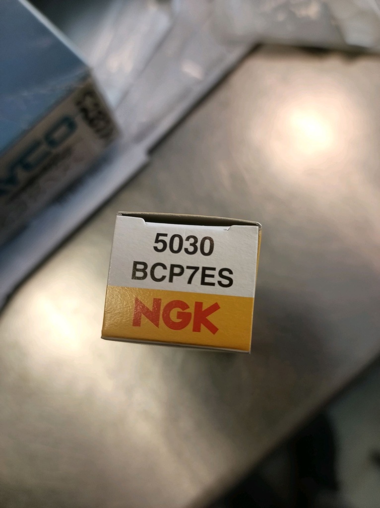 [PKW-15.] BCP7ES